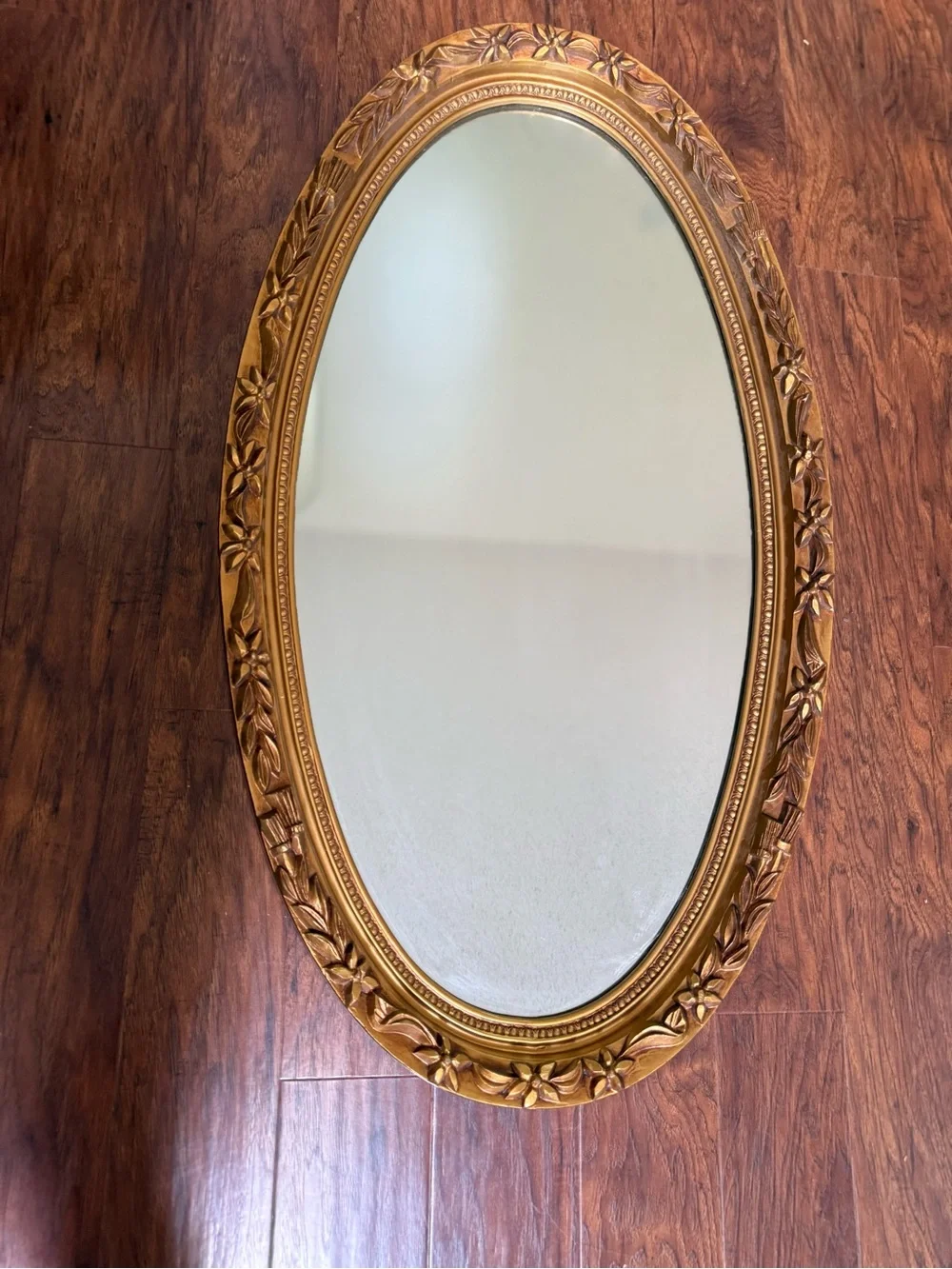 Beautiful Vintage Mid-Century Hollywood Regency Oval Decorative BIG Wall Mirror